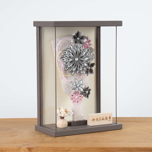 ことの羽子板（0117）かれん Tケース｜コンパクトな木製羽子板飾り