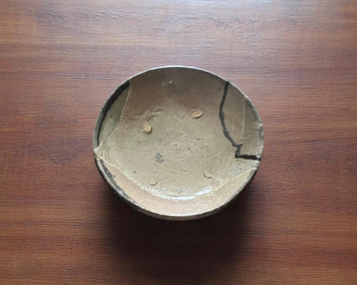 江戸初期】錆谷窯 唐津木灰釉(呼び継ぎ)よびつぎ小皿 小皿 antique art