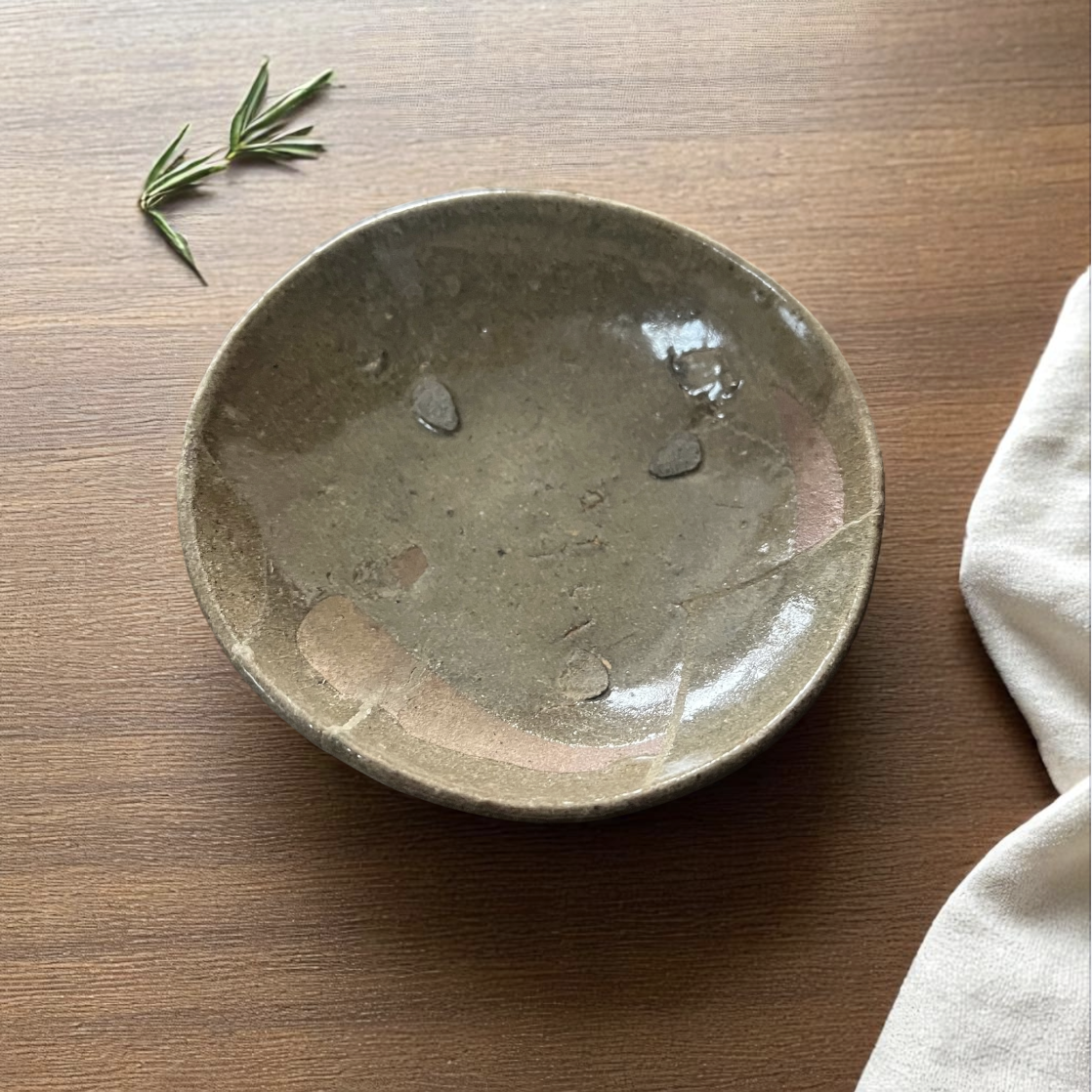 【江戸中期】権現谷窯 唐津青手(呼び継ぎ)よびつぎ小皿