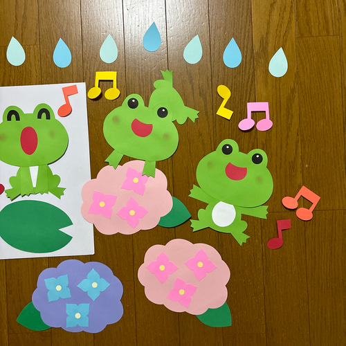 壁面飾り【かえるの合唱】梅雨 6月 保育教材 あじさい 切り絵 壁面飾り