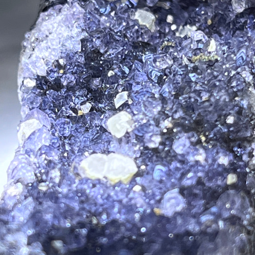 カルサイト共生　ギャラクシー　ブラックアメジスト クラスター 原石 ラフストーン カルサイト共生 ギャラクシー ブラックアメジスト クラスター 原石