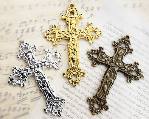 大 十字架 クロス ゴシック レリーフ 花 パーツ チャーム マルチ