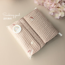 ヌビ生地さくらんぼの刺繍のよだれカバー サッキングパッド 抱っこ紐