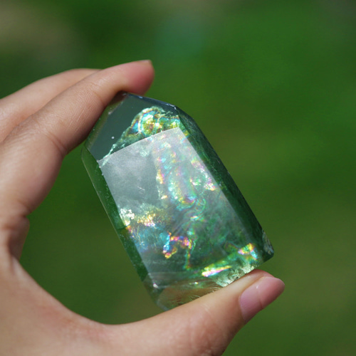 最終SALE❣️チンターマニストーン・蓮花水晶♡ラビットヘアフローライト⑧ 大きなサイズ☆虹☆レインボー☆フローライト原石s1321 天然石