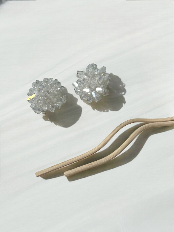 白さざれビーズのボールフラワースティック2本【Maloon No.1-2-白】 5枚目の画像