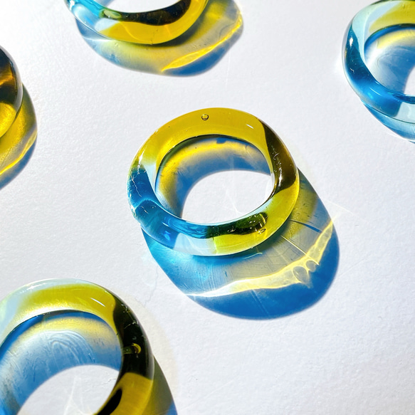melt（blue×brown）　ガラスのリング 1枚目の画像