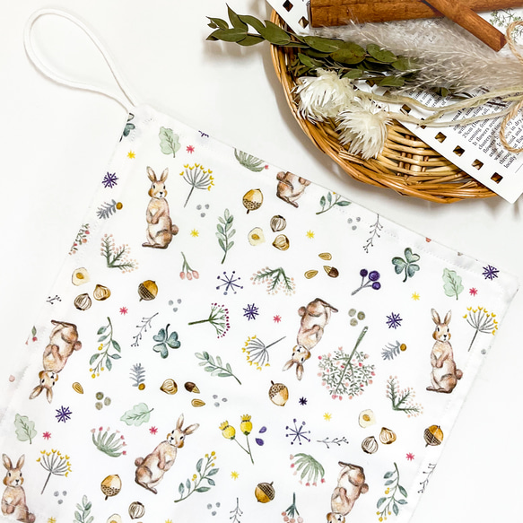 上質パイル♡ループ付きタオル うさぎと植物柄（ホワイト） ループ 