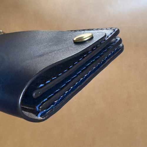 ヌメ革 - アンティーク染め・ブルー - ロングトラッカーウォレット  