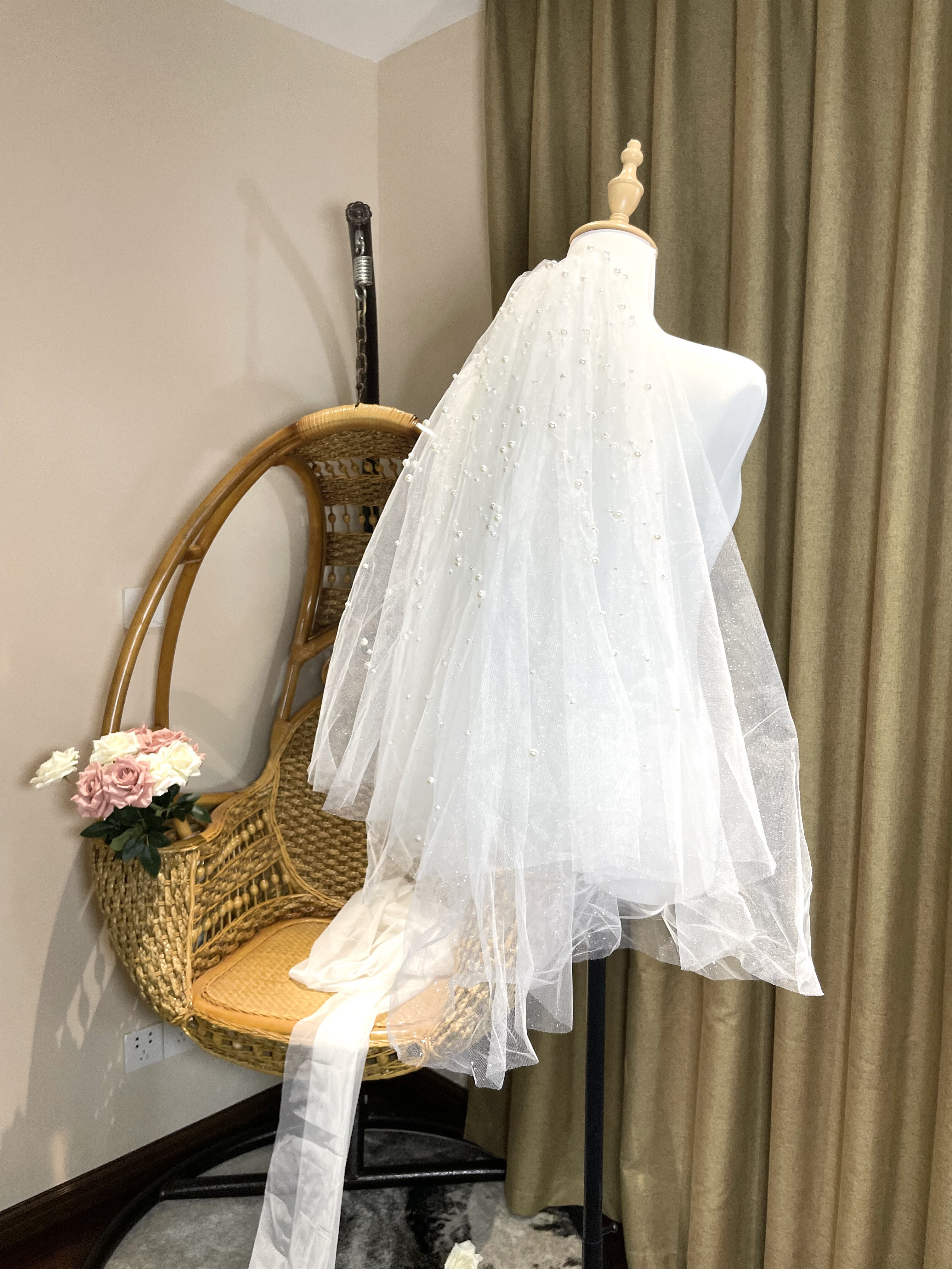 人気！マリアベール　可愛い　コーム付き　ミドルベール　きらきら　多層チュール　パールあり　フェイスアップ　花嫁/結婚式