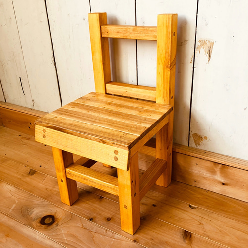 【ハンドメイド】木製無垢材子ども机・椅子 ハンドメイド】木製無垢材子ども机・椅子