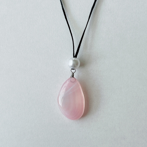 桜貝　ペンダントネックレス 桜貝のペンダント ネックレス・ペンダント うみかぜ 通販 719936