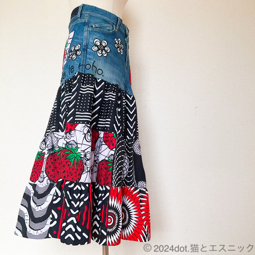 愛は心の果実】 デニム リメイク アフリカンプリント 刺繍