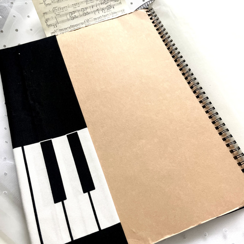 フェアリーズ　直筆サイン　ブックカバー　HMV 3942b6bde314fca9db9ea0c79642b4