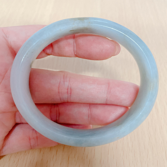 本翡翠、純天然A貨楕円型バングル〜50