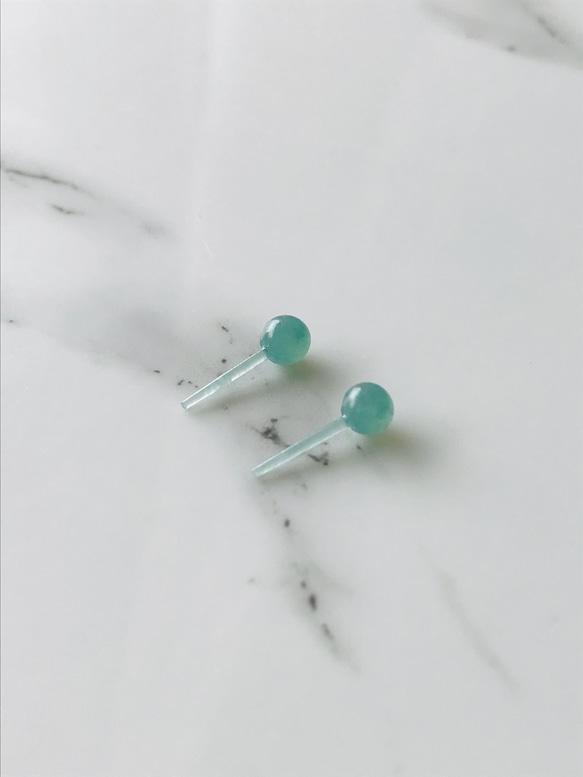 P200-001] ジェイド JADE ヒスイ 本翡翠 ピアス 天然石 グアテマラ産 