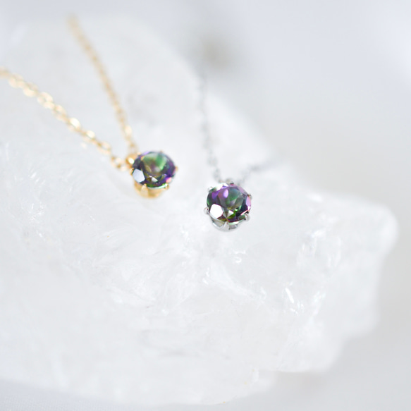 【ミスティックトパーズのシンプルな一粒ネックレス】5mm / 緑 紫 / 天然石 / サージカルステンレス 4枚目の画像
