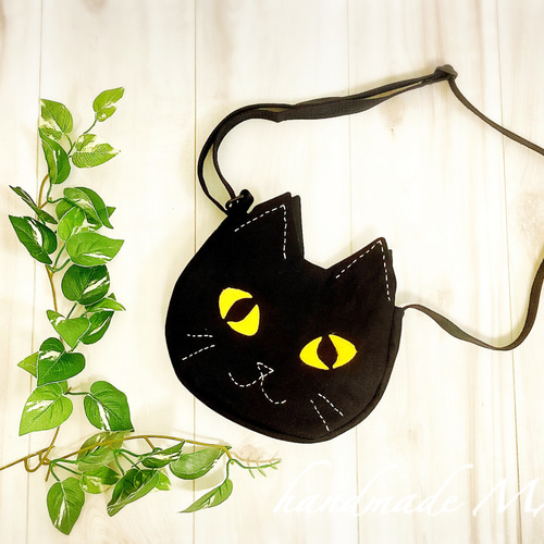 猫型 クロスボディ ショルダーバッグ ハロウィン ゴスロリ ふわふわ 黒猫 猫型 クロスボディ ショルダーバッグ ハロウィン ゴスロリ
