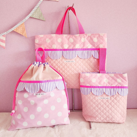 【三件套裝】絎縫扇貝●課包●鞋盒●體操衣架紫色 尺寸可更換 第1張的照片