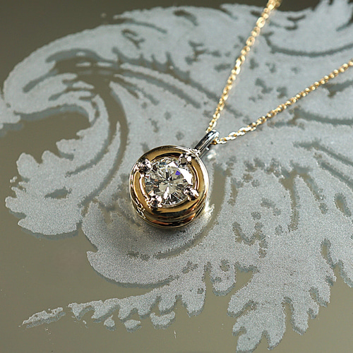 K18YG×PT950 ソーティング付き5mmダイヤモンド ペンダント＜ヘッド