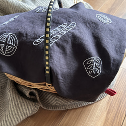 パンのオリジナルイラスト⭐︎刺繍マルチクロス② 3枚目の画像