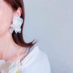 ふわり＊ホワイトフラワー＊花びらピアス2・イヤリング・前撮り