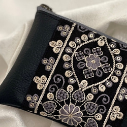 インド刺繍リボンのフェイクレザーミニポーチ ポーチ ume 通販