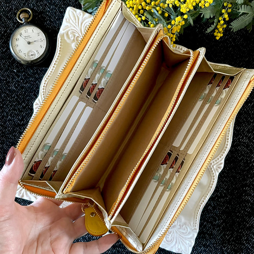 革のミモザ色チョコ長財布（金の包み紙） 長財布 trooms 通販 18189180