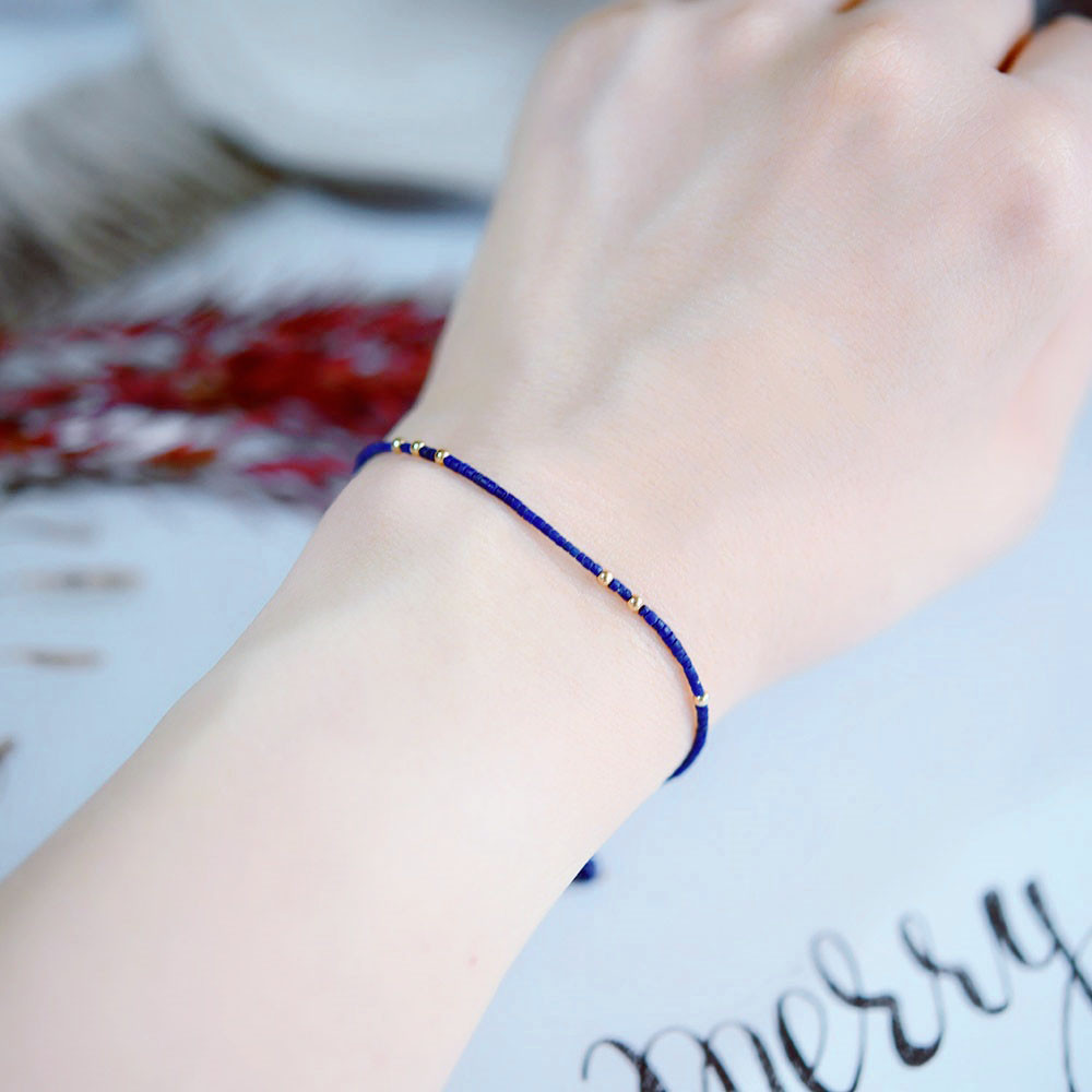 幸運と成功運UP、成功へ導く 極細 ラピスラズリのブレスレット  12月誕生石 4,557円