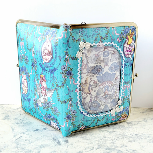 着せ替え可能な B6サイズがま口手帳カバー（ジョリーフルール） ブック