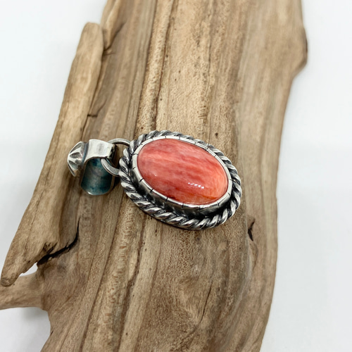 スパイニーオイスターシェル シルバー ネックレス ペンダント