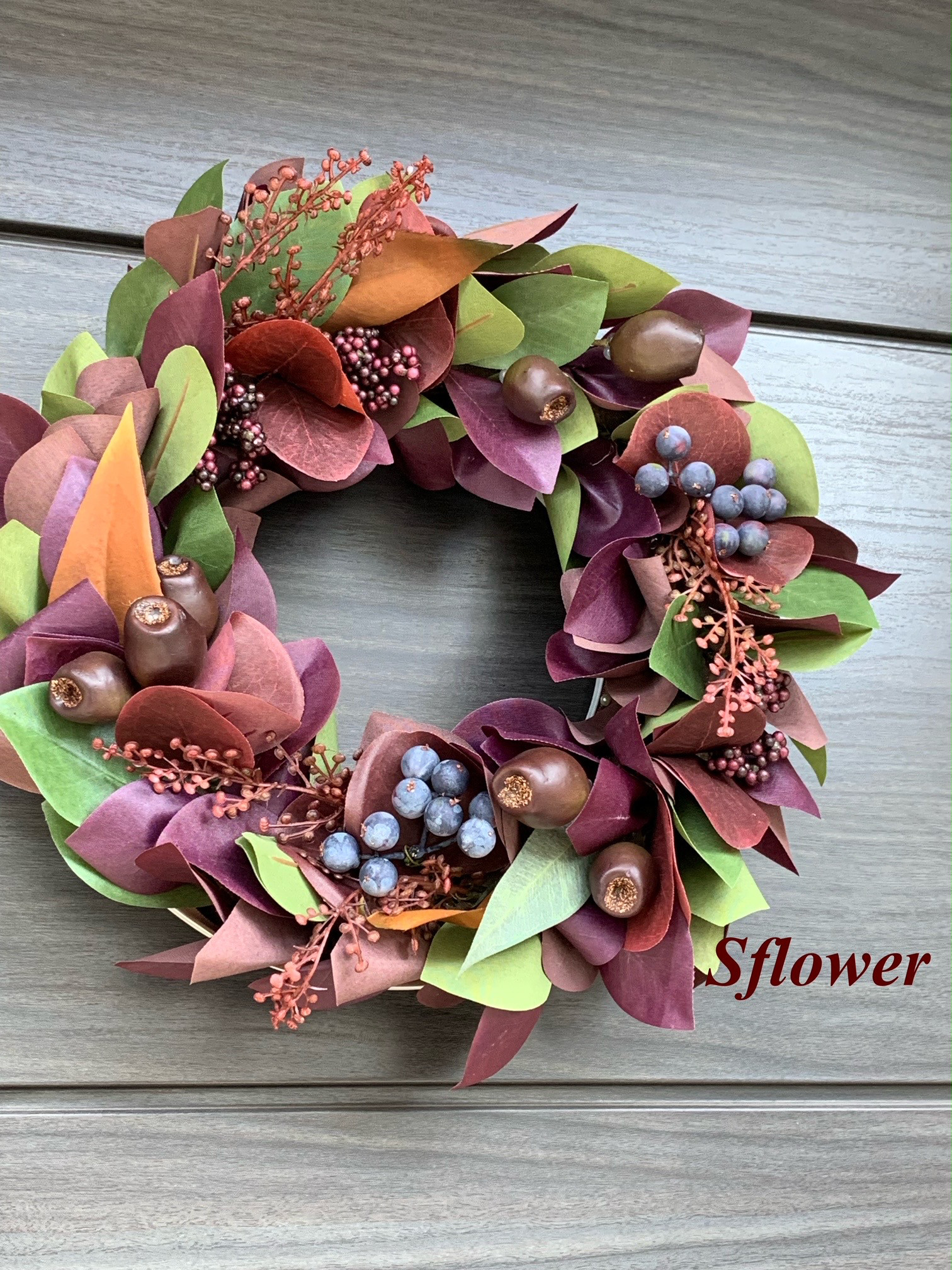 【送料無料】通年飾れるユーカリリーフとベリーベリーリース(直径約30cm、アーティフィシャル)