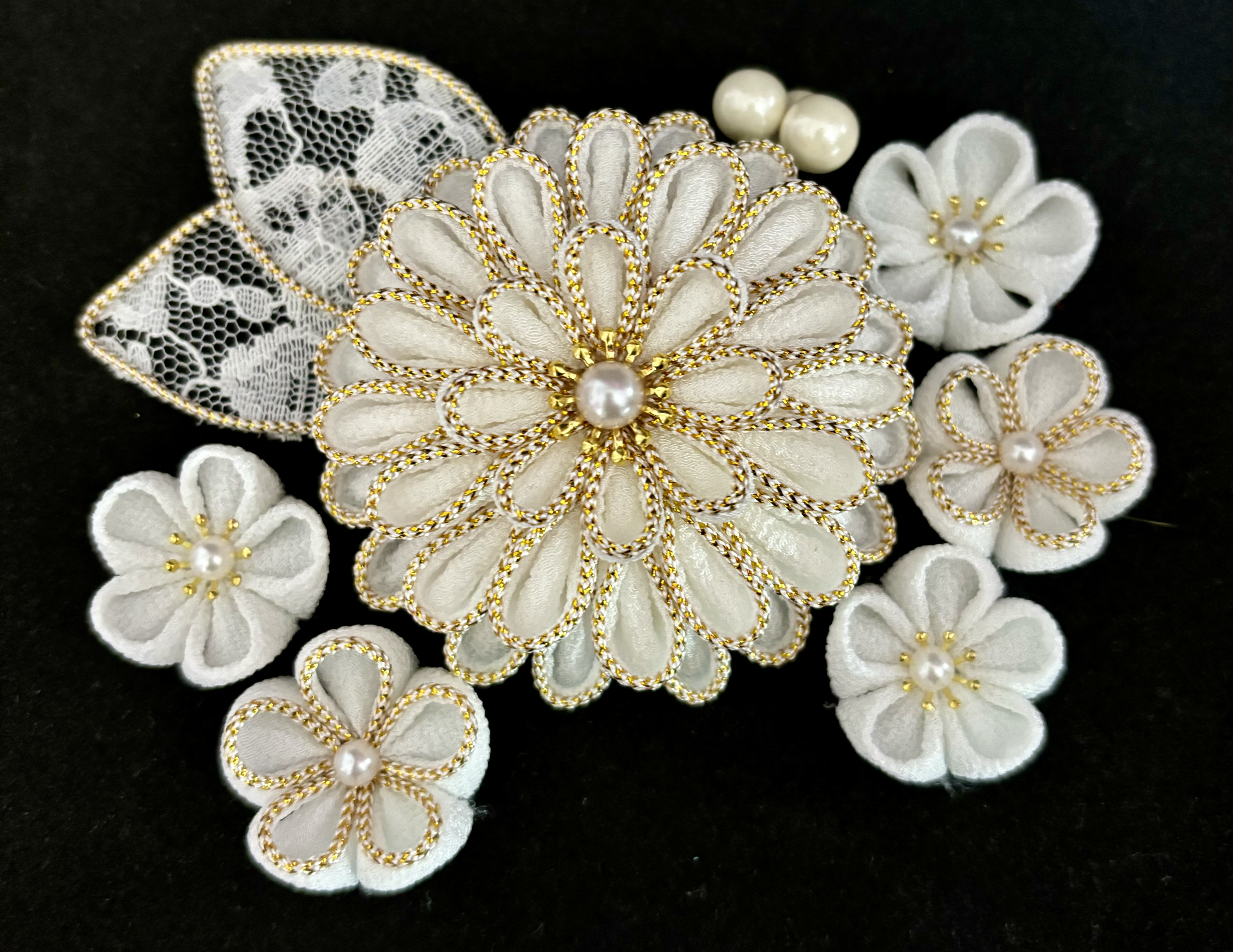 つまみ細工　レース