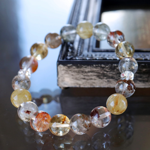 ガーデンクォーツ（庭園水晶）とルチルクォーツとシトリンの和風な風情