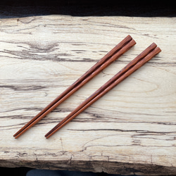 銘木 紫檀 夫婦箸 手作り 40 箸・箸置き けんけん 通販 18190794