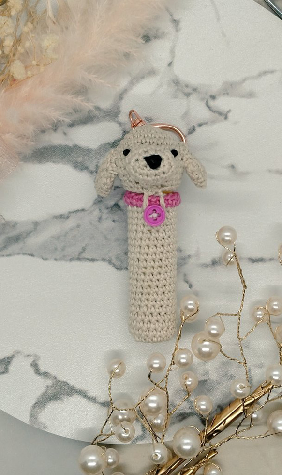 【送料無料】ラブちゃん（ベージュ）　リップケース バックチャーム 1枚目の画像