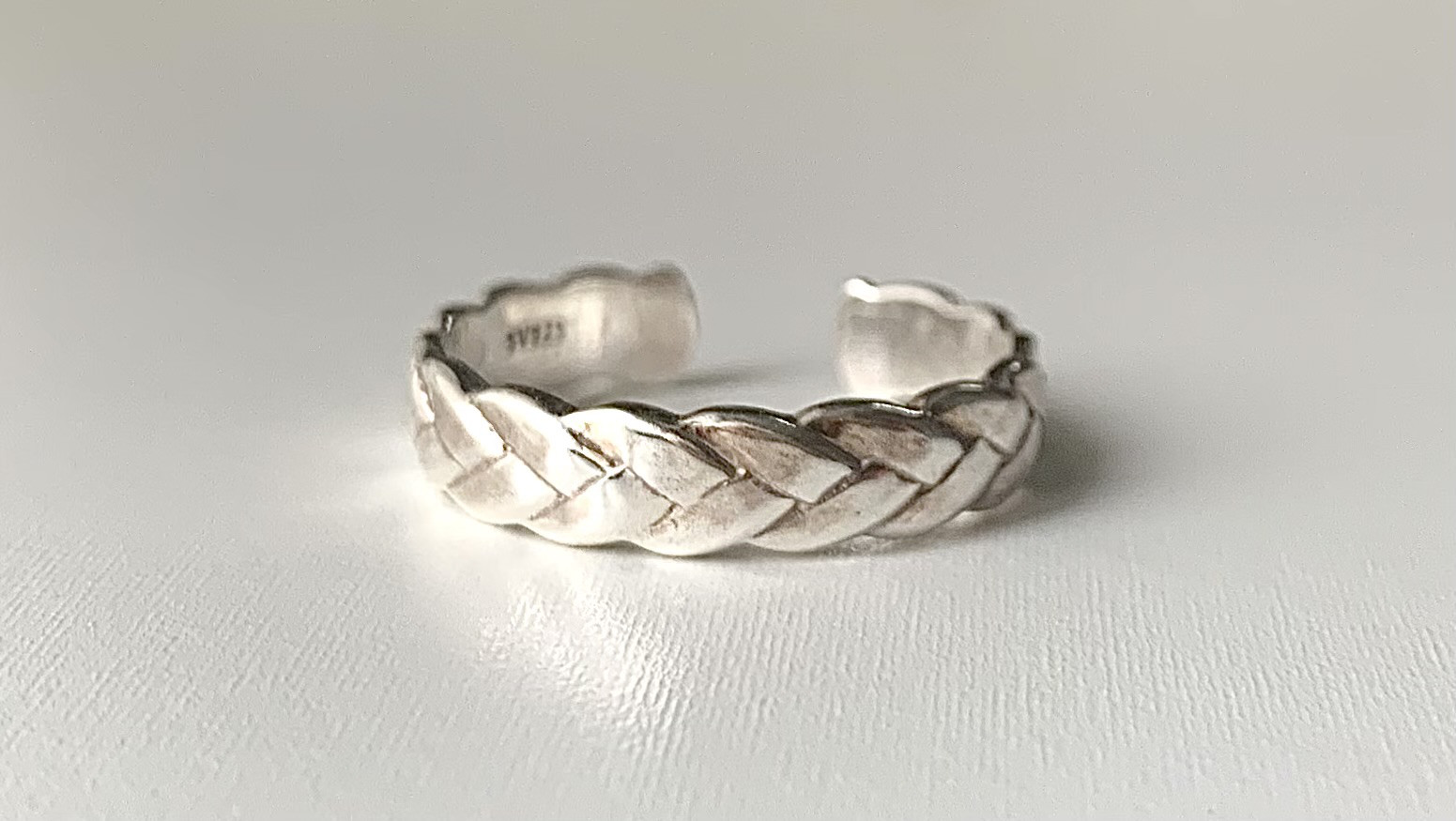 【Silver925/18KGP✴︎*】三つ編みリング★嬉しいフリーsize ✴︎*