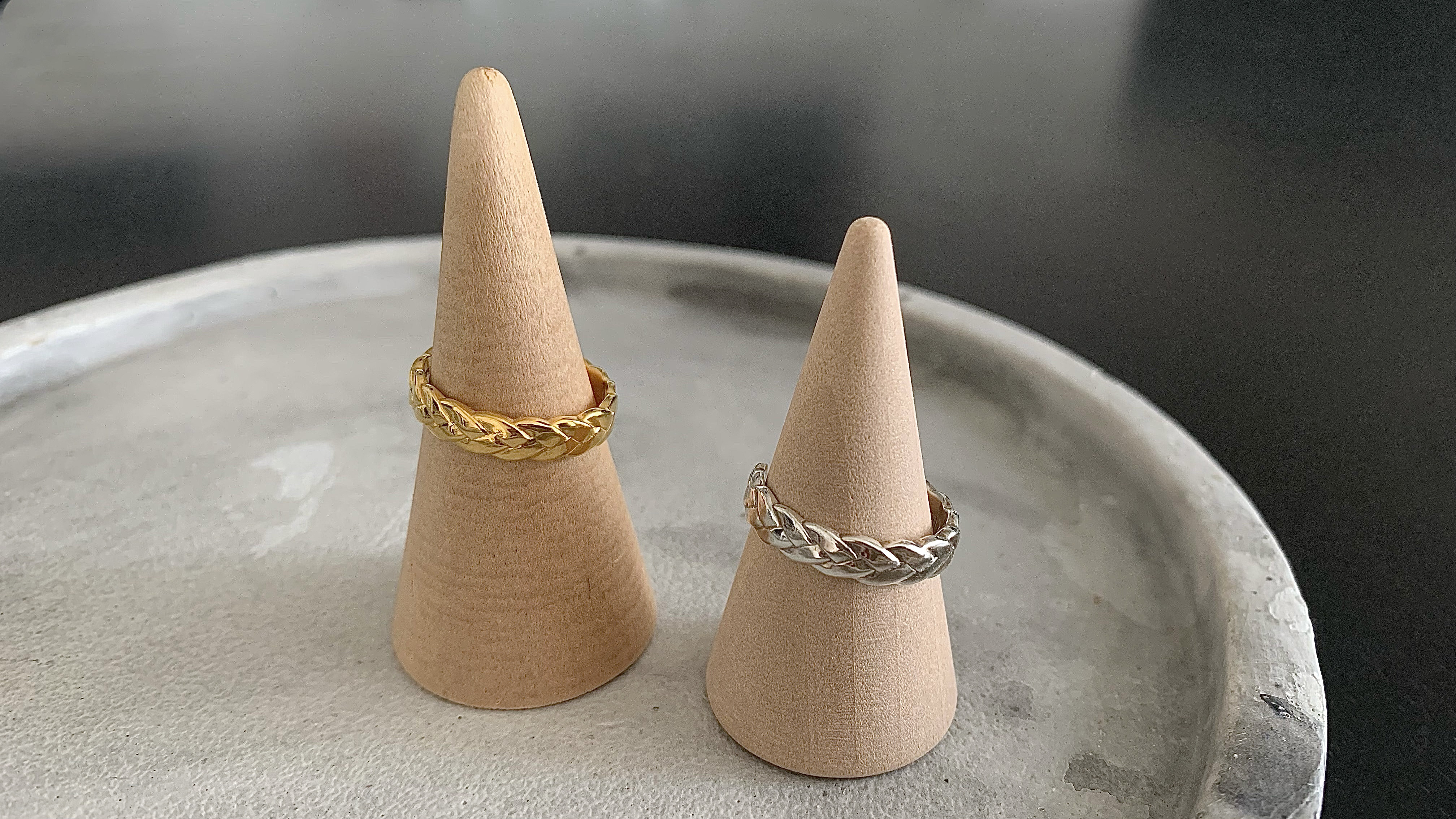 【Silver925/18KGP✴︎*】三つ編みリング★嬉しいフリーsize ✴︎*