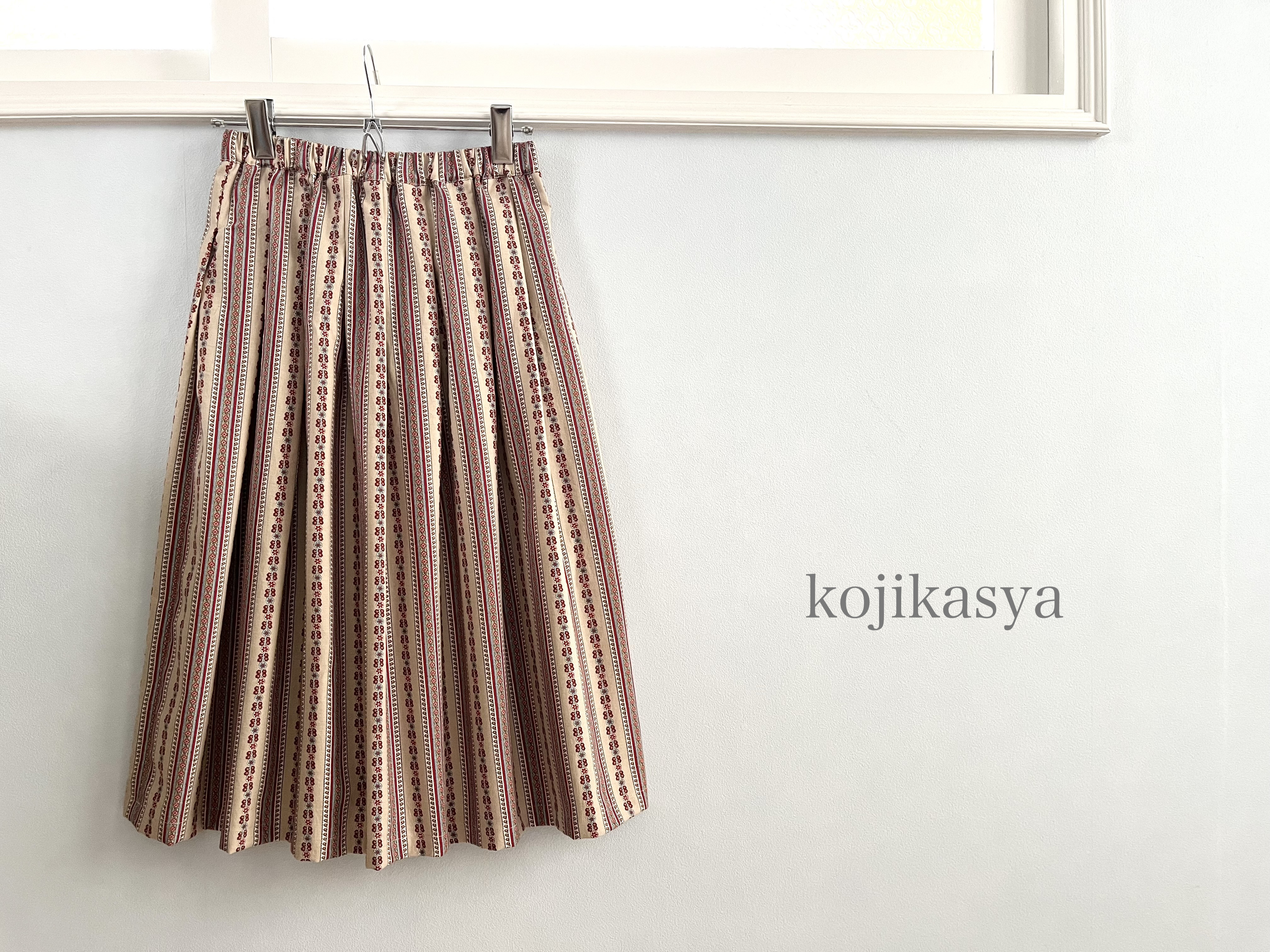 【受注製作】ストライプ×小花柄♪コットンビエラの秋スカート  ベージュ×赤