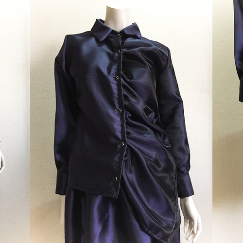 1点もの・デザイン画付き】ネイビーシャンタン風光沢ブラウス＋  