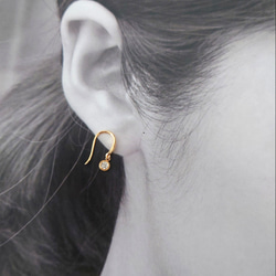 再販可】K18YG ダイヤモンド アメリカンピアス フックピアス
