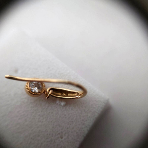 再販可】K18YG ダイヤモンド アメリカンピアス フックピアス