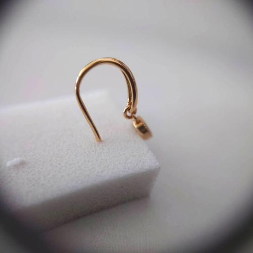 再販可】K18YG ダイヤモンド アメリカンピアス フックピアス