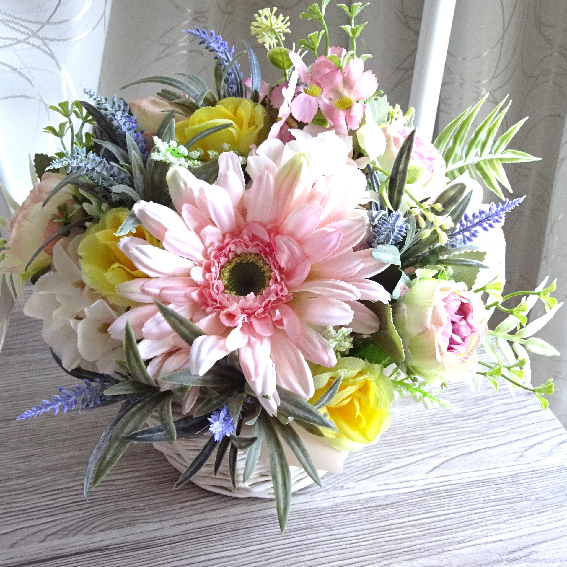 生花のようなアレンジメント