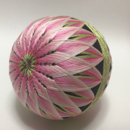 手まり 菊026 その他置物 hachio 通販 18192568|Creema(クリーマ) 手まり 菊026 その他置物 hachio 通販 18192568|Creema(クリーマ)