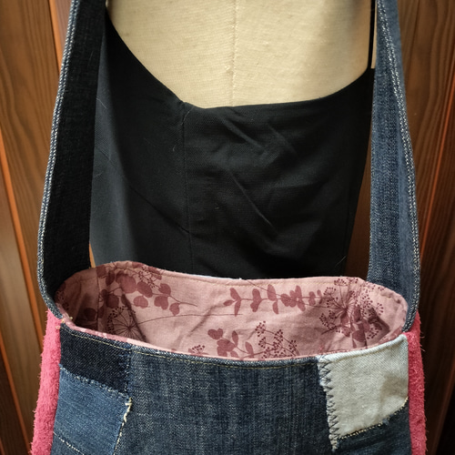 送料♥無料 デニムリメイクショルダーバッグ ショルダーバッグ