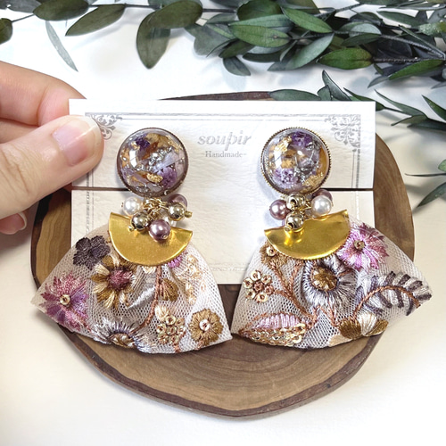 大ぶりチュールインド刺繍リボンタッセルイヤリング/ピアス