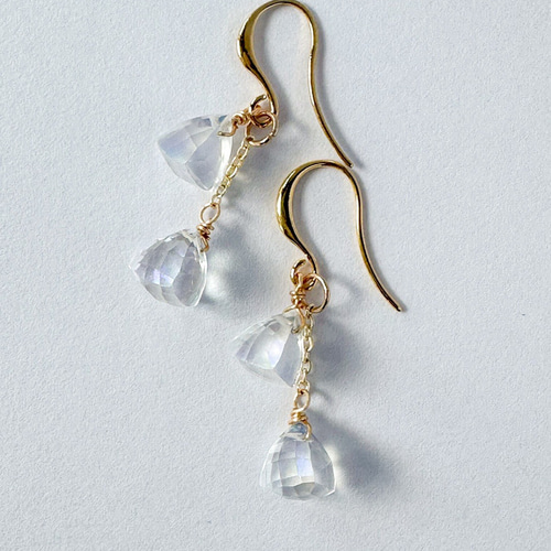 水晶ピアス しずく天然石 ピアス アレルギー対応 浄化 透明 シンプル