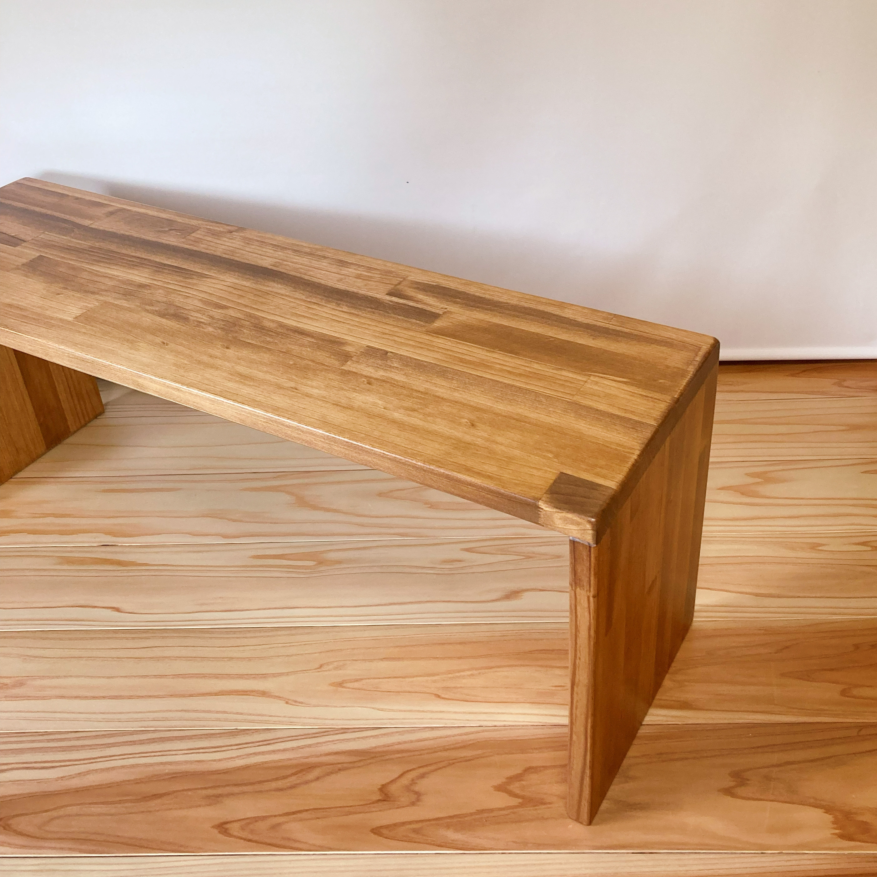 『KONOベンチ』　テーブル　TVボード　飾り棚  ベンチ