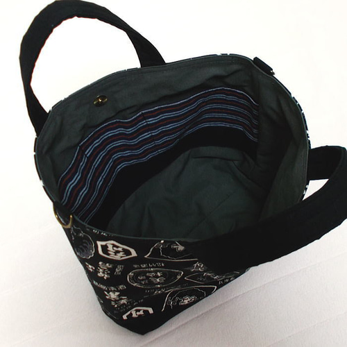 和柄横長トートバッグ 日本酒のラベル A4サイズ入ります マチ大きめ D