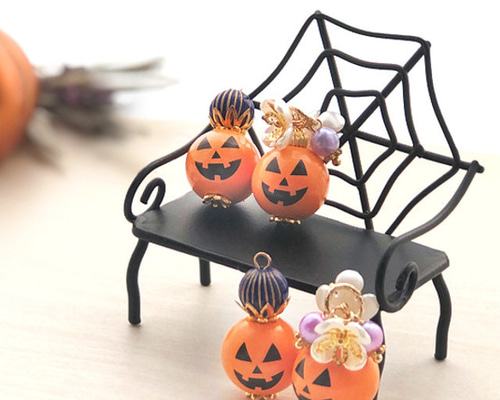 ☆❤️ ハロウィン　カボチャ　ガラス　パンプキン　フープピアス　ハンドメイド ☆❤️ ハロウィンカボチャガラスパンプキンフープピアス